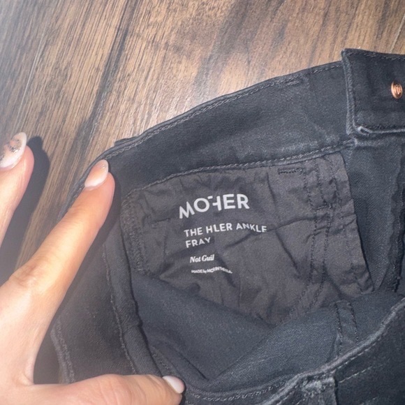 MOTHER crop hustler fray sz 27 - Picture 3 of 6